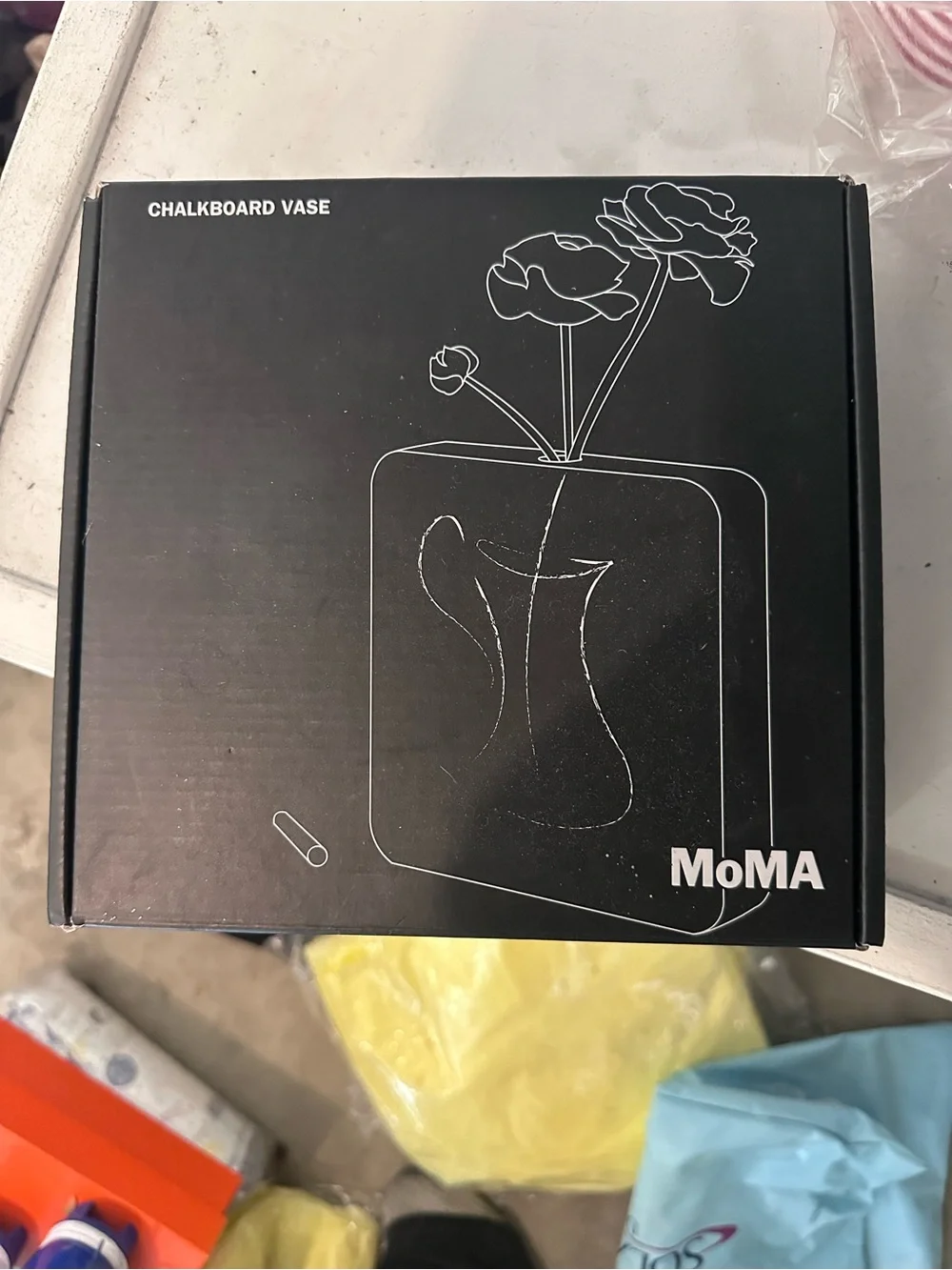 Moma chalkboard vase